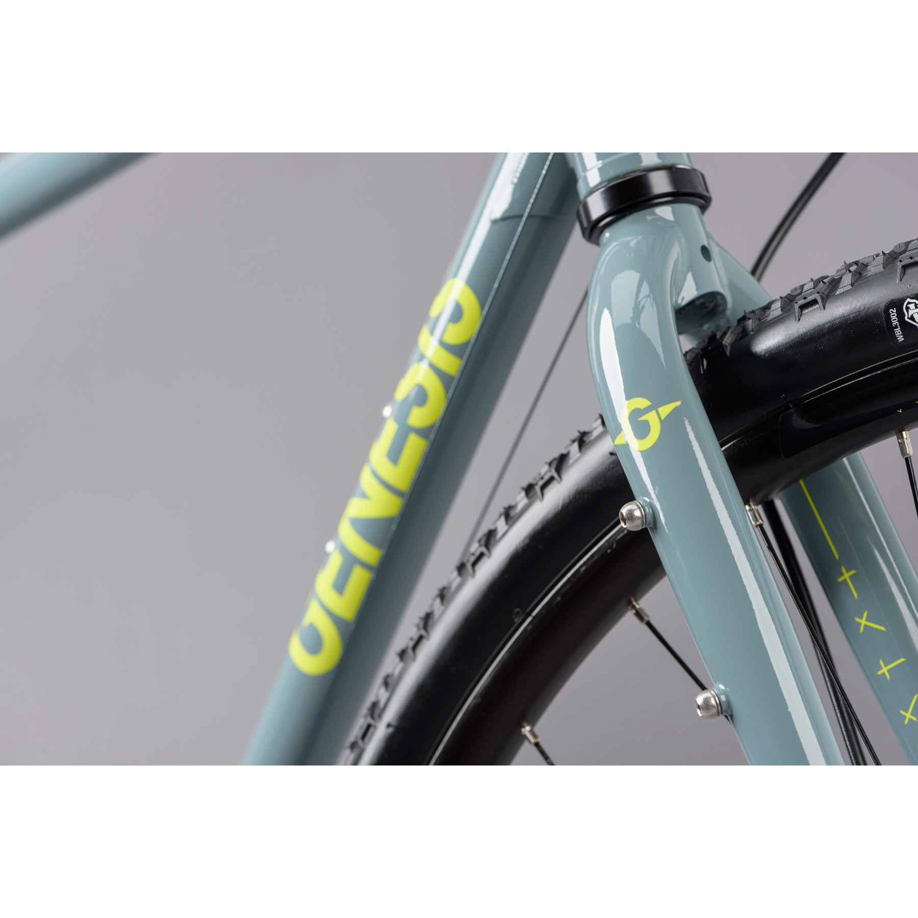 Genesis Croix De Fer 10 Flat Bar Road Gravel Bike 6 Genesis Croix De Fer 10 Flat Bar Road Gravel Bike - Image 4