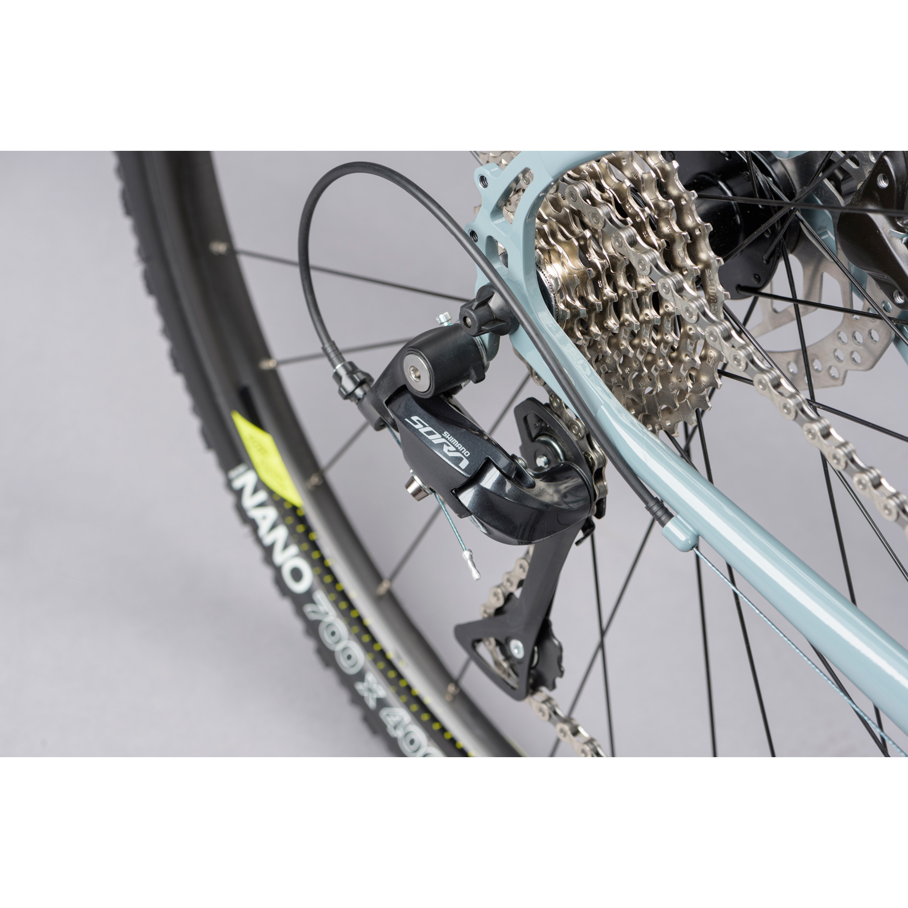 Genesis Croix De Fer 10 Flat Bar Road Gravel Bike 10 Genesis Croix De Fer 10 Flat Bar Road Gravel Bike - Image 8