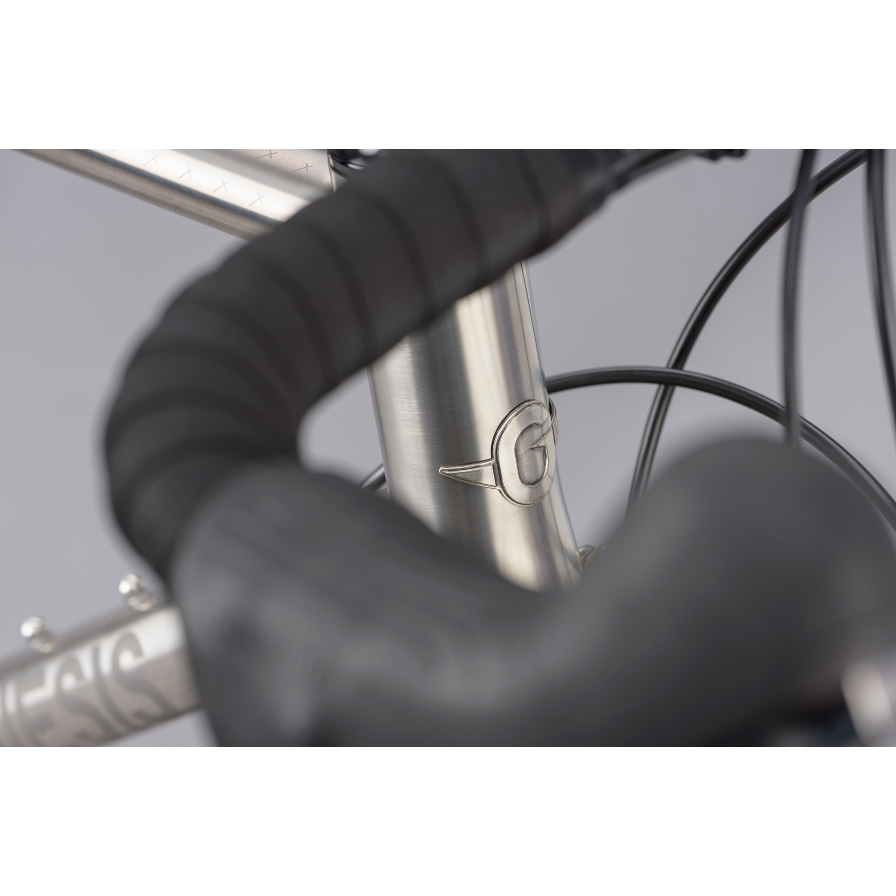 Genesis Croix De Fer Ti Road Gravel Bike (Raw / Silver) 17 Genesis Croix De Fer Ti Road Gravel Bike (Raw / Silver) - Image 15