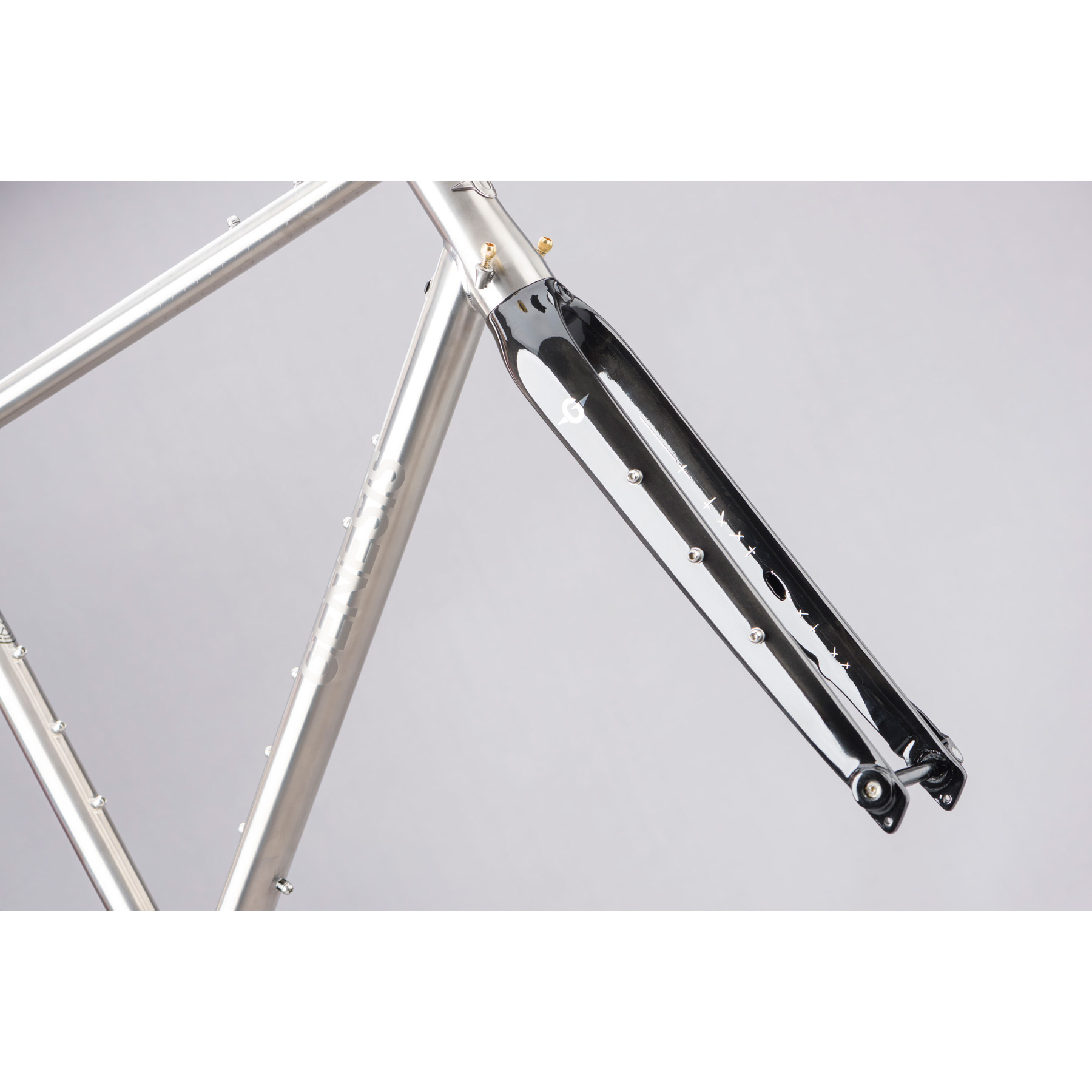 Genesis Croix De Fer Ti Frameset - Gravel Bike Frame 6 Genesis Croix De Fer Ti Frameset - Gravel Bike Frame - Image 4