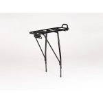 City AVS Adjustable Rear Disc Pannier Rack – Black – Fits 24–29 Inch Wheels – 25kg Load Capacity 1 Close-up of black City AVS adjustable pannier rack with fittings
