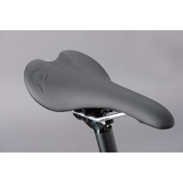 Croix De Fer 20 Red Adventure Gravel Bike – Reynolds 725 Frame, Shimano GRX 10 Comfortable touring saddle on Croix De Fer 20 Red gravel bike