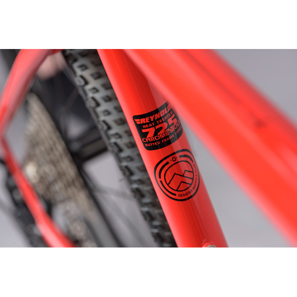 Croix De Fer 20 Red Adventure Gravel Bike – Reynolds 725 Frame, Shimano GRX 8 Steel Frame of Croix De Fer 20 Red Bike