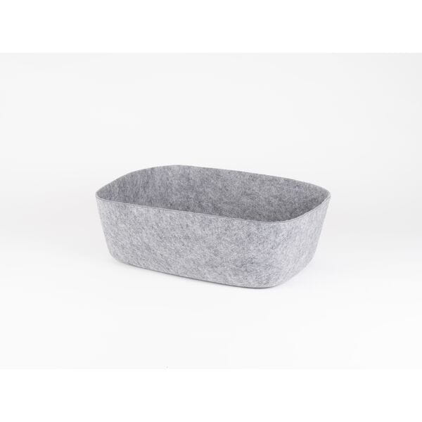 DUO COVER for DUO Basket – Aluminum Cover & Felt Inlay, Secure Pet & Cargo Transport 4 DUO COVER carrying groceries securely