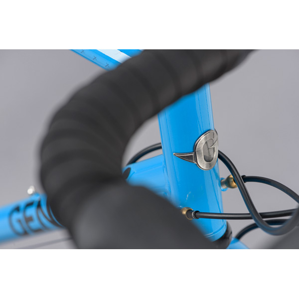 Croix De Fer 40 Large Adventure Bike - Reynolds 725 Tubing, Shimano GRX, All-Terrain Capable 16 Croix De Fer 40 Large Adventure Bike - Reynolds 725 Tubing, Shimano GRX, All-Terrain Capable - Image 14
