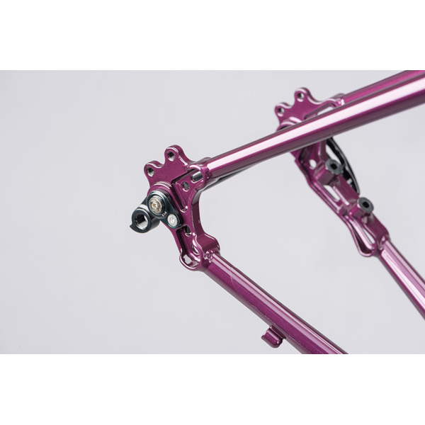 Croix De Fer 12/12 725 Frameset Large - Ultimate All-Terrain Bicycle Frame with Modern Features 15 Croix De Fer 12/12 725 Frameset Large - Ultimate All-Terrain Bicycle Frame with Modern Features - Image 13