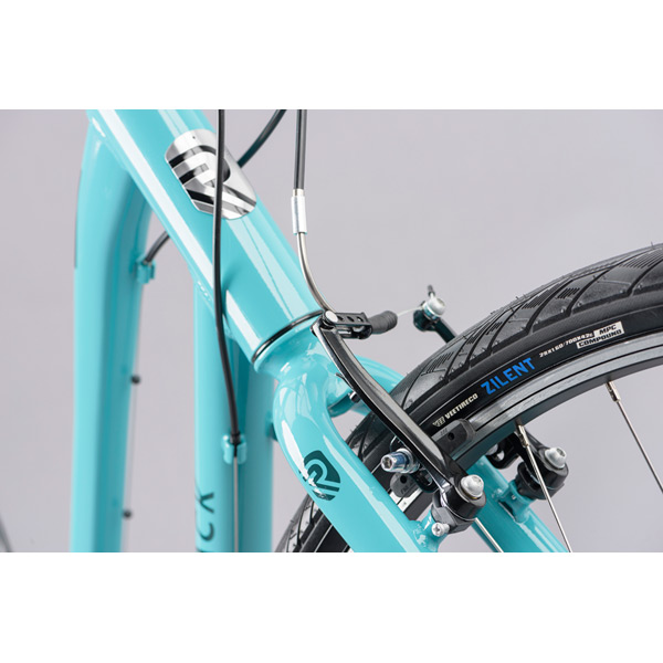 Comet Open Frame Large Hybrid Bike – Black & Green – Reliable, Comfortable, and Durable 7 Disc brakes close-up on Comet Open Frame Large Green Hybrid Bike