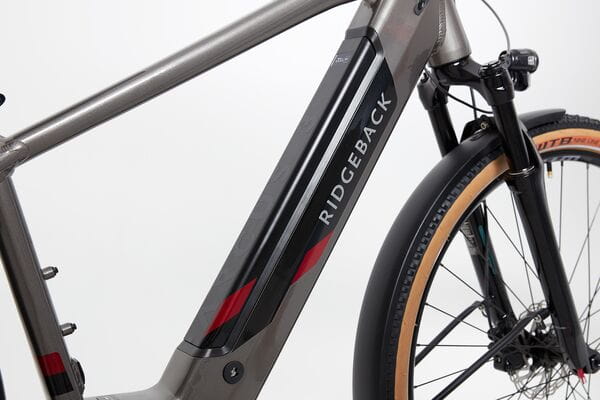 Arcus 3 Medium E-Bike | Premium SportDrive, 500Wh Battery, 9-Speed Drivetrain, Hydraulic Brakes 7 Arcus 3 Medium E-Bike | Premium SportDrive, 500Wh Battery, 9-Speed Drivetrain, Hydraulic Brakes - Image 5