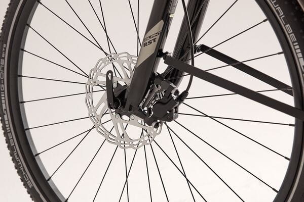 Ridgeback Advance 1W Electric Bike | Shimano STEPS E5000 | 75 Miles Range 10 RST Volant suspension fork close-up